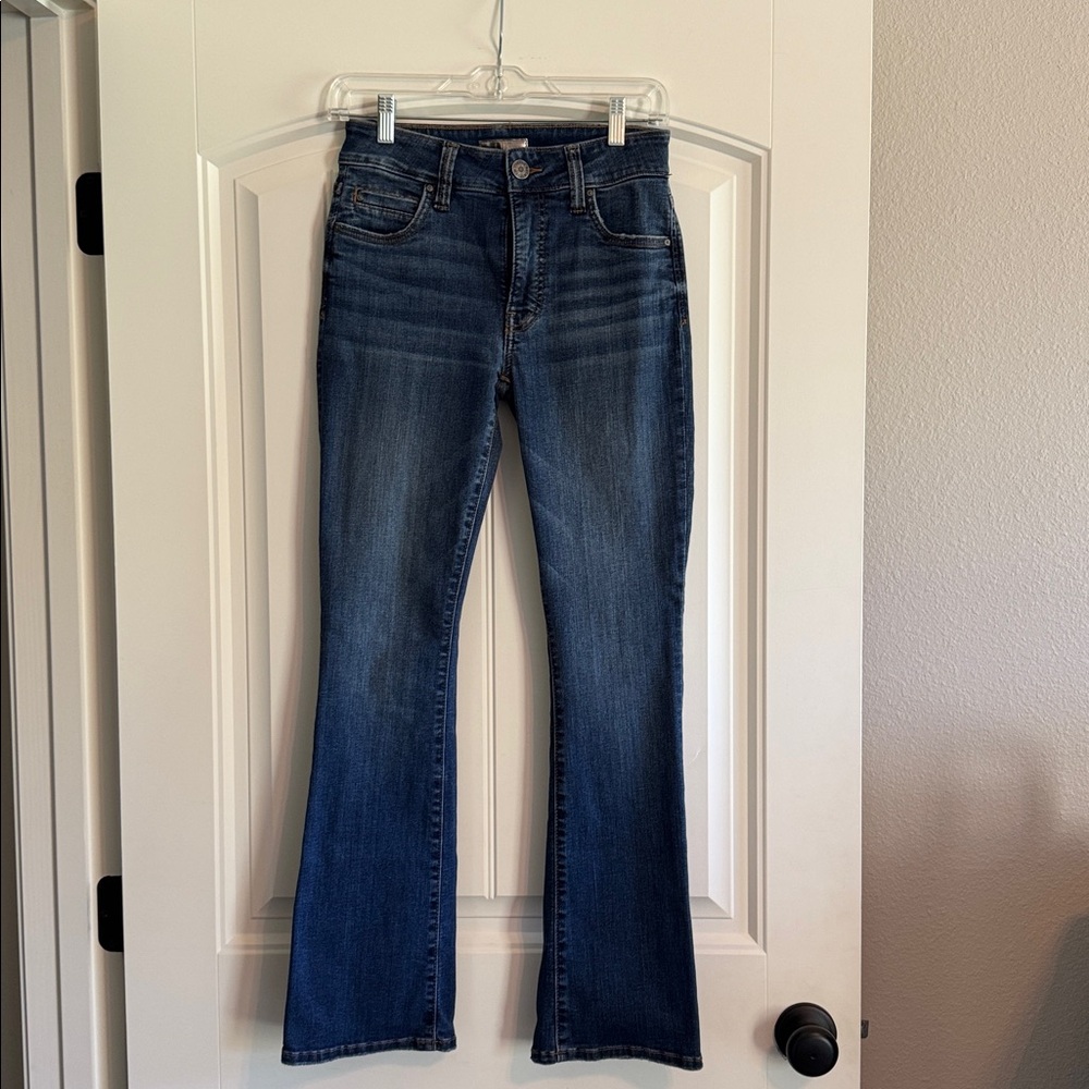 Kut from the Kloth Petite Natalie Fab Ab Bootcut Jeans